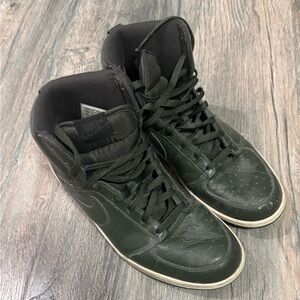 Nike Dynasty High Top Sneakers Size 10.5